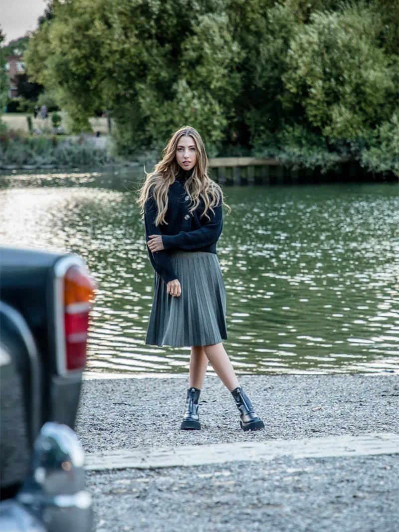 2024 Women Knitted Pleated Skirts Fashion High Waist Knit Dress Solid Color Female Classic Skirt